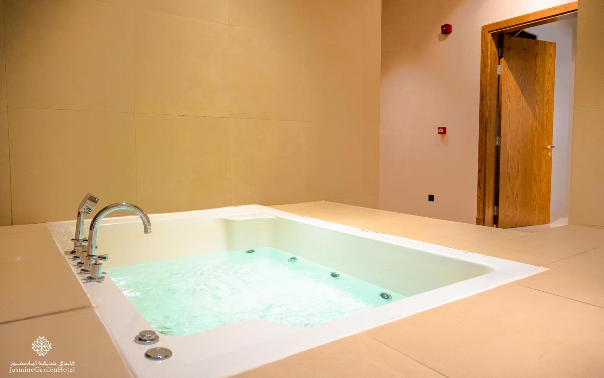 Jasmine Garden Hotel Jeddah Exterior foto